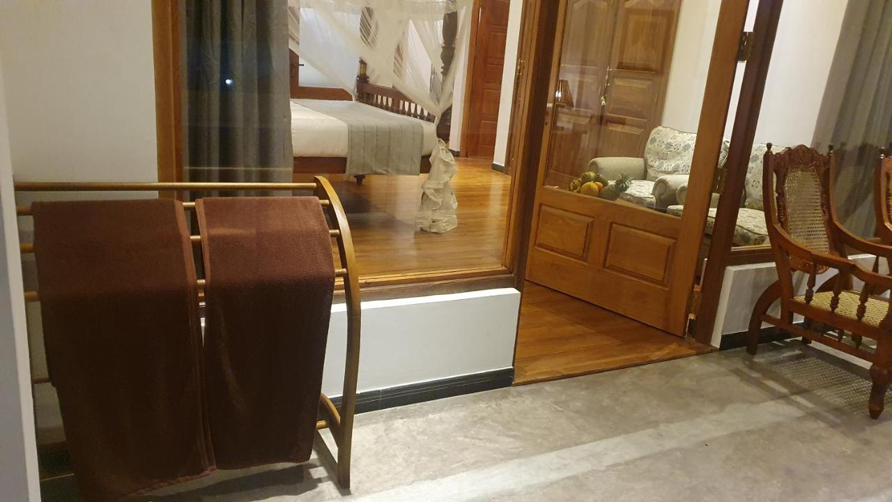 Margaret House Hotel มิริสซา ภายนอก รูปภาพ